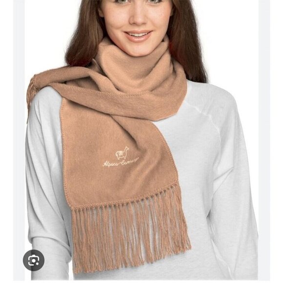 Alpaca Camargo Tan Authentic Camargo Alpaca Scarf Alpaca Stitched Logo Baby - Picture 1 of 4